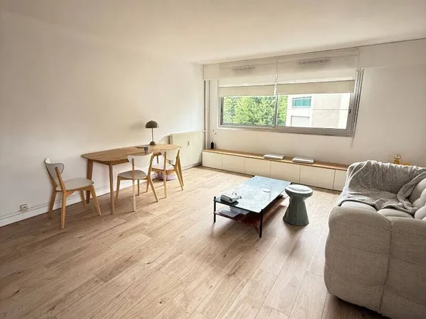 Appartement 4 pièces 81 m² 