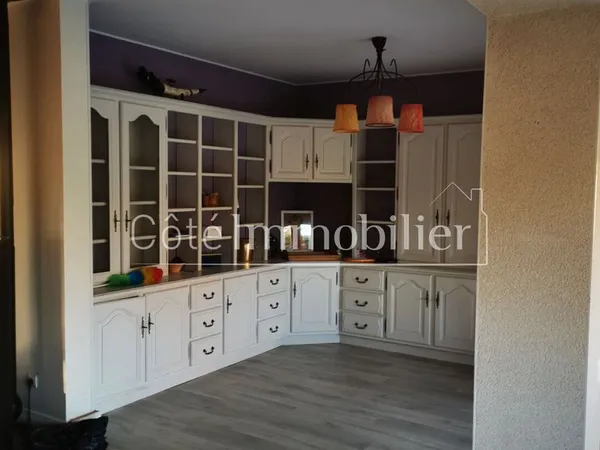 Maison 6 pièces 151 m² 