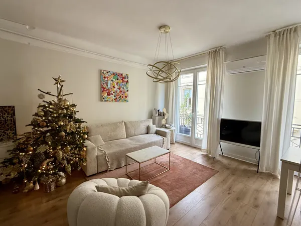 Bordeaux Saint Seurin Gambetta Judaïque - Très beau T2 avec 