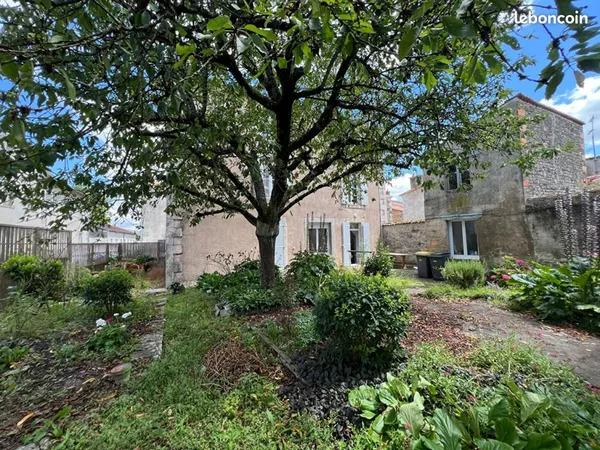 Maison 8 pièces 137 m² 