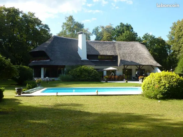 Propriété 9 pièces 300 m² 