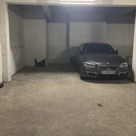 Loue parking