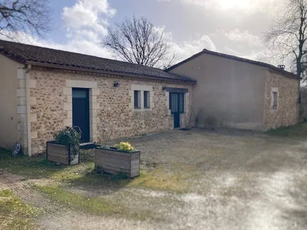 Maison 4 pièces 140 m² 