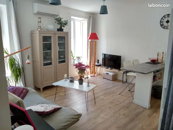 Appartement 2 pièces Hyères centre ville 