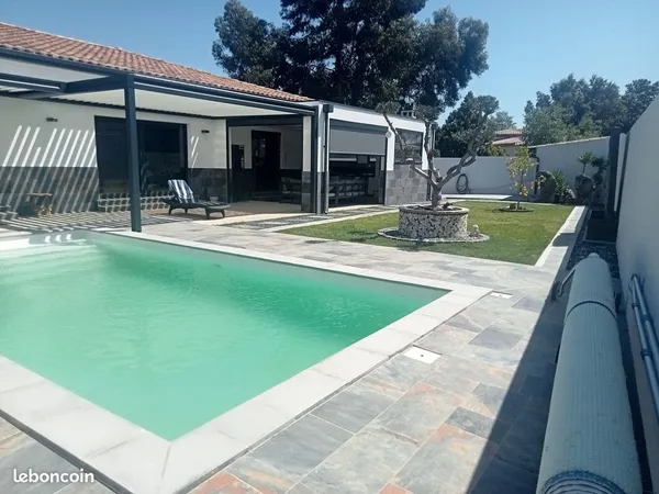 Villa de standing proche de béziers 