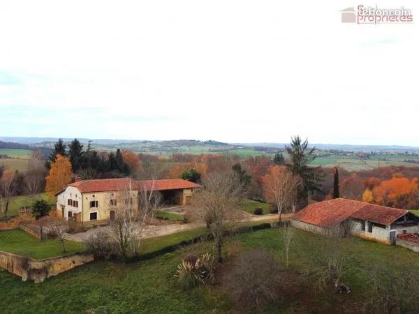 Maison 9 pièces 200 m² 