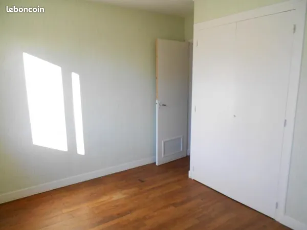 Appartement 4 pièces 64 m² 