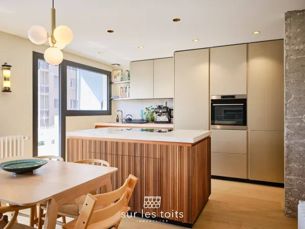 Appartement 4 pièces 82 m² 