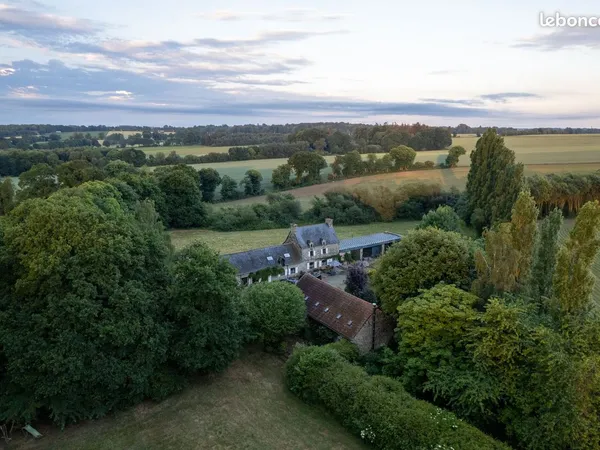 Maison 15 pièces 492 m² 