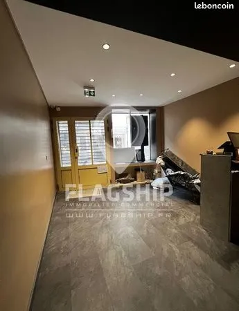 Boutique 52 m² 