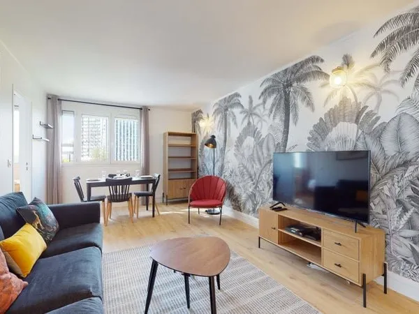 Colocation à Puteaux : Appartement de 9m2