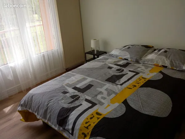 Chambre meublée dans colocation à 150 du tramway T2 