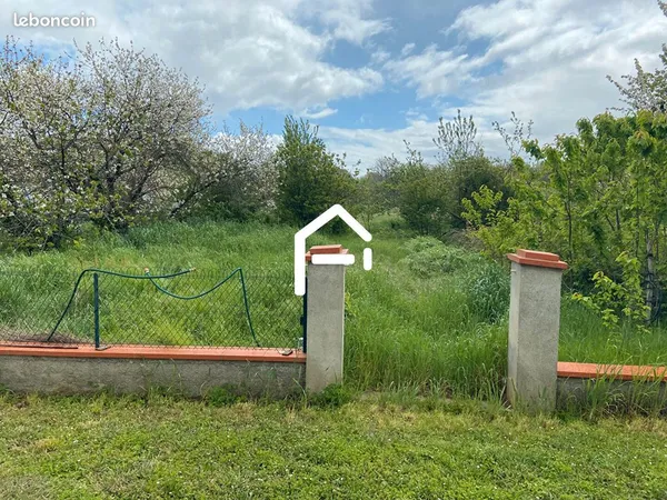 Terrain 958 m² SAINT HILAIRE 