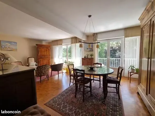 Appartement 4 pièces 100 m² 