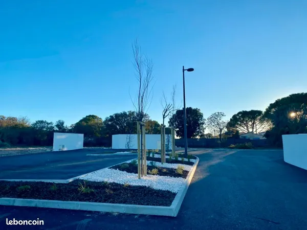 Terrain 375 m² Vic La Gardiole 