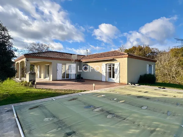 Maison Proche Laplume 6 pièces 159 m2 
