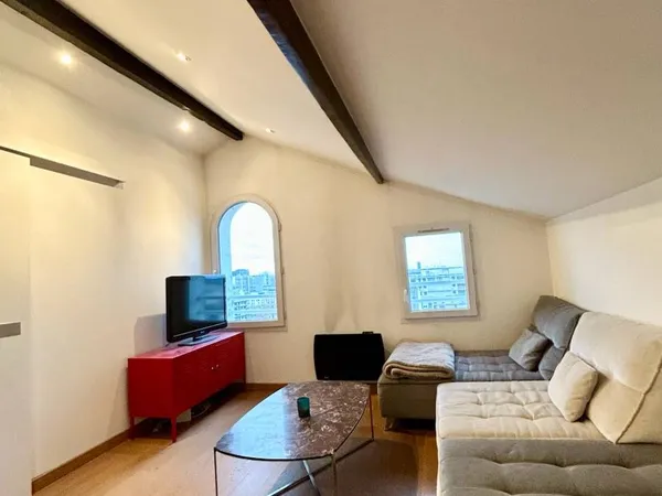 Location courte (6mois) charmant appartement 2P Puteaux - bail mobilite 