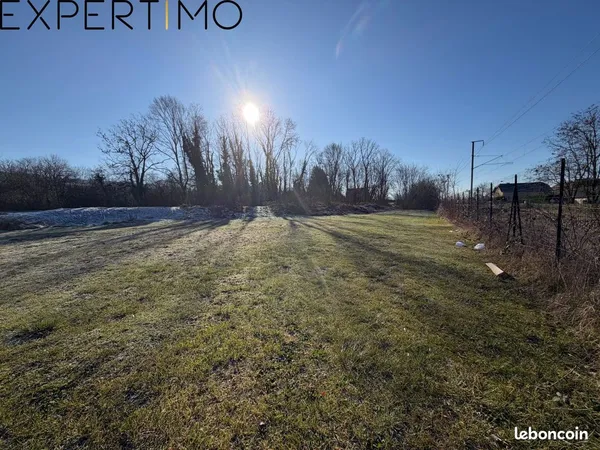 Terrain 2416 m² Gevingey 