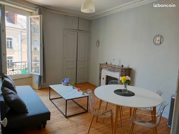 Location T3 meuble / 2 chambres - hyper centre 