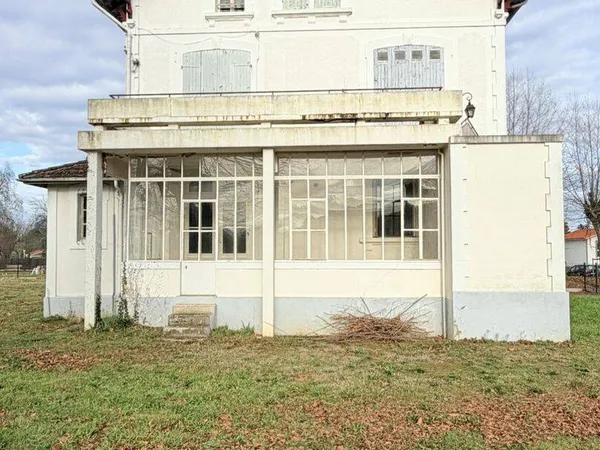 Immeuble 270 m² 