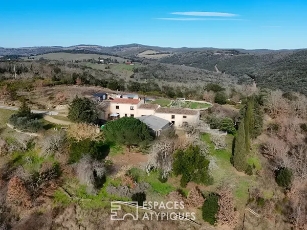 Domaine naturel de 42 ha clos avec ferme rénovée et gîte - Triangle Carcassonne, Limoux, Bram 