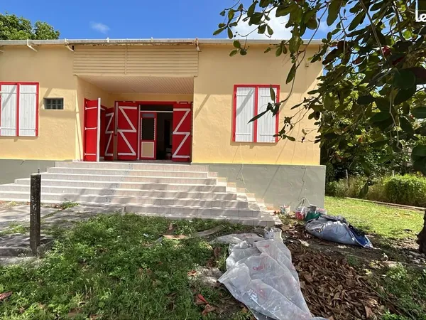 Maison rénové remis a neuf 