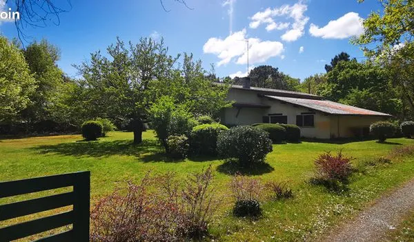 Maison 8 pièces 246 m² 