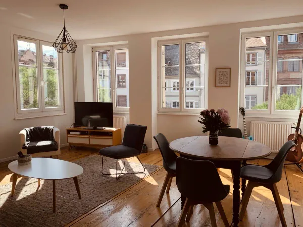 Loue pour une période de 1 à 3 mois notre appartement T3 au coeur de Strasbourg 