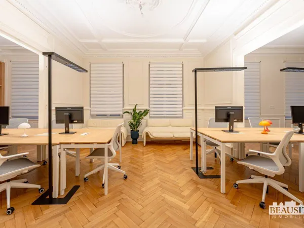 Bureau 3 pièces 15 m² 
