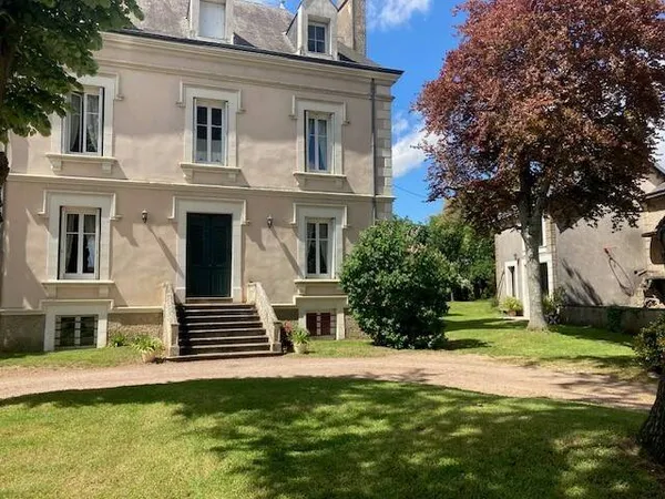 Villa 11 pièces 249 m² 