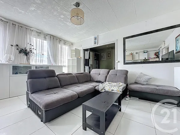 Appartement 4 pièces 74 m² 