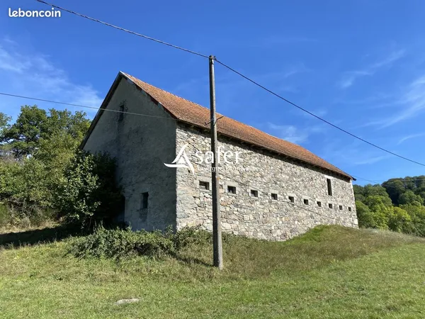 Terrain 97415 m² Riom-ès-Montagnes 