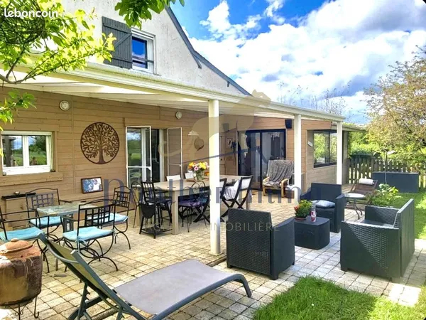 Maison 6 pièces 165 m² 