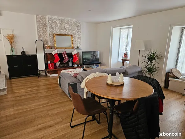 Location T2 63 m² - Centre Auray 