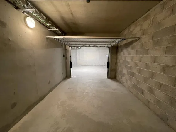 Parking 16 m² 