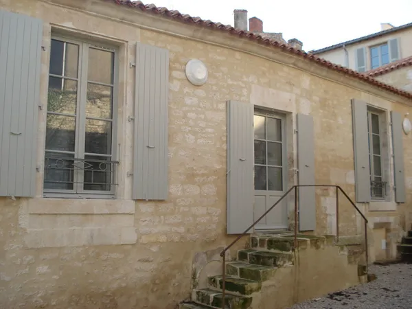 Appartement à FONTENAY LE COMTE 