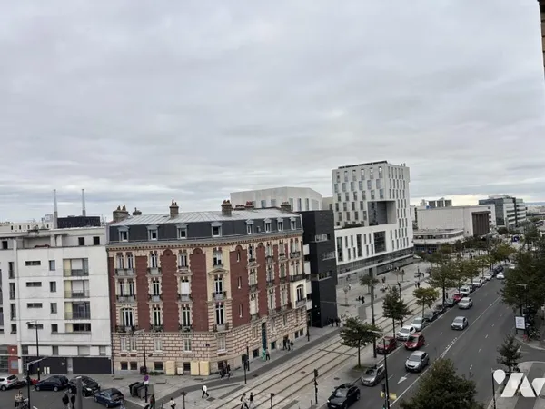 Appartement 4 pièces 94 m² 