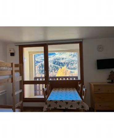 Vente studio isola 2000 