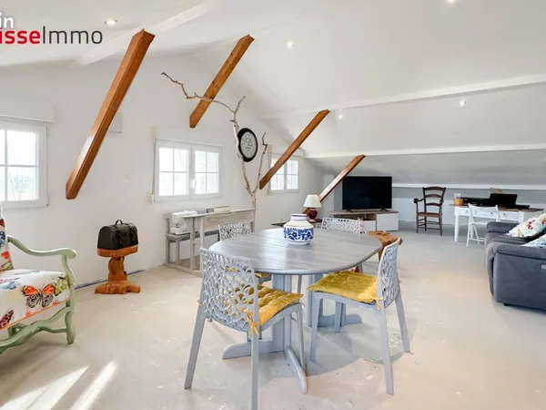 Duplex 3 pièces 112 m² 