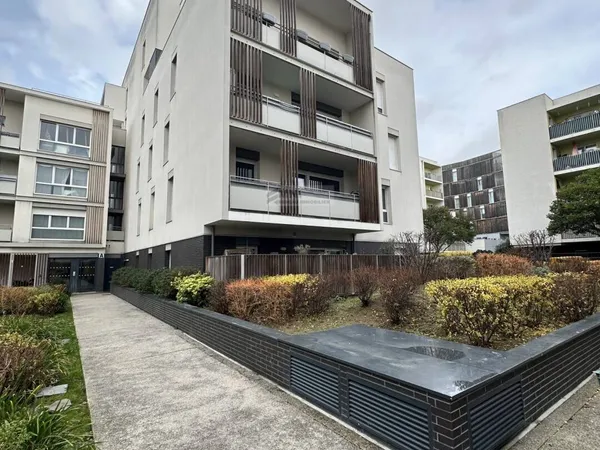 Appartement 4 pièces 73 m² 