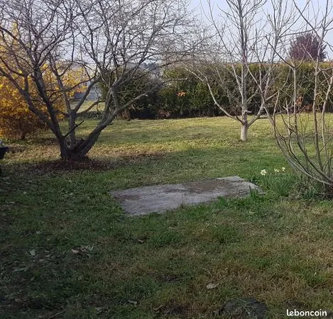 Terrain 445 m² 