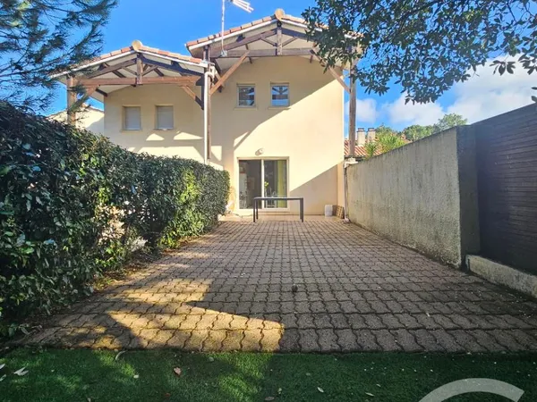 Appartement 4 pièces 60 m² 