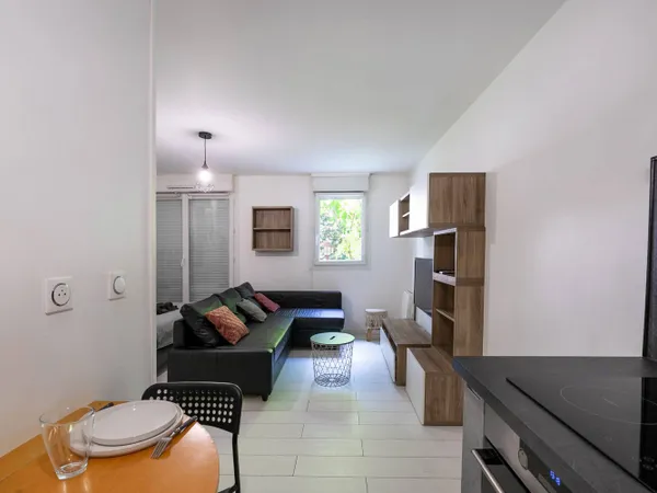 Modern Studio near Paris 