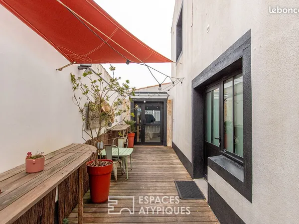 Maison 7 pièces 230 m² 