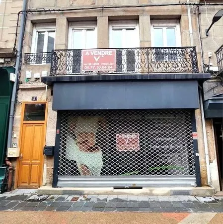 Immeuble 5 pièces 153 m² 