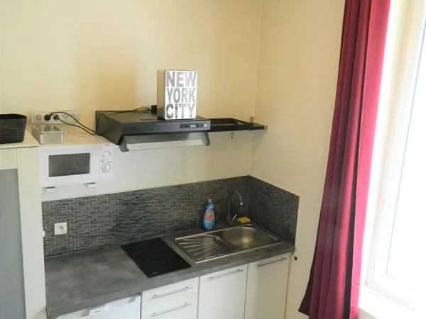 Studio meublé 18m2 centre chartrons direct propriétaire 