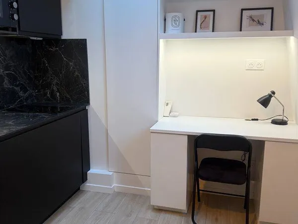 Appartement 1 pièce 15 m² 