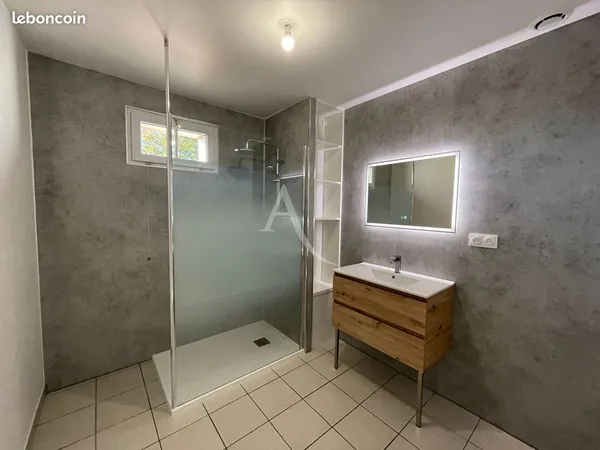 Appartement 3 pièces 82 m² 