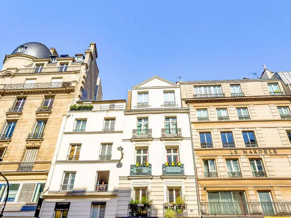Appartement 5 pièces 215 m² 