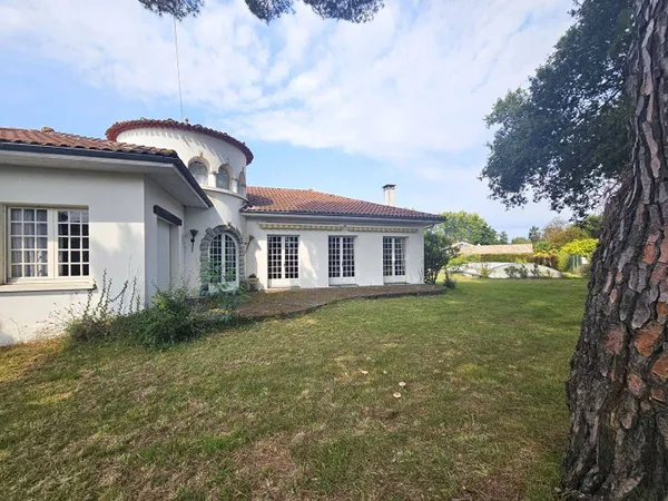 Maison 5 pièces 206 m² 